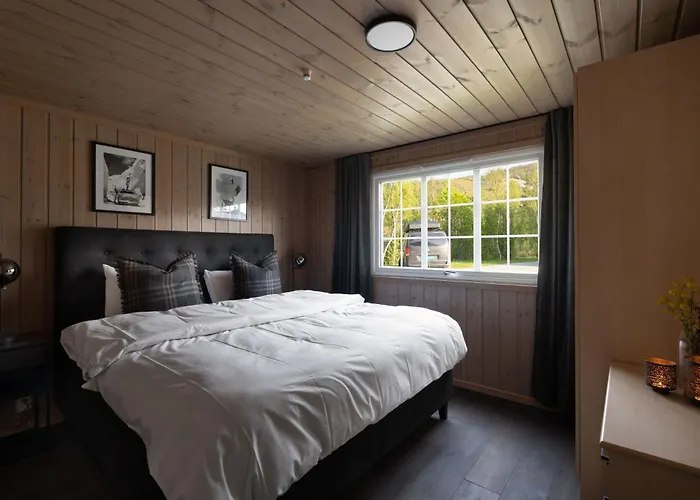Geilo Ski In Ski Out, 4 Bedroom Family Cabin, 12 Guests, Sauna, Vestlia Prime, Easy Walk To Center And Train, Free Wifi, Private Parking Сasa de vacaciones