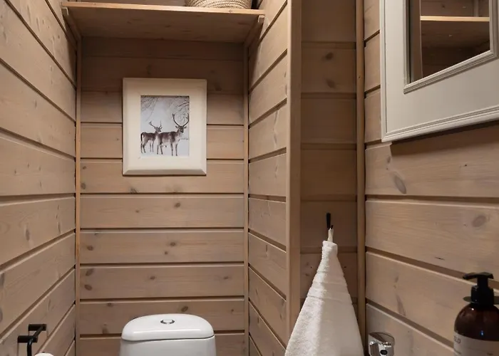 Geilo Ski In Ski Out Family Cabin, 12 Beds, 4Br, 2 Bath, 2 Wc, Sauna, Wifi, Wash Dryer, Free Parking, Vestlia Prime, Easy Train Or Car From Bergen Or Oslo, Walk To All Prázdninový dům *
