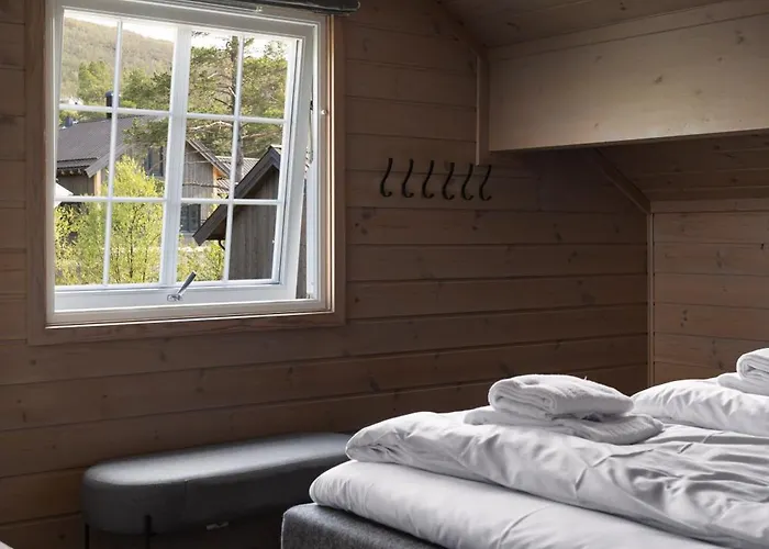 Geilo Ski In Ski Out, 4 Bedroom Family Cabin, 12 Guests, Sauna, Vestlia Prime, Easy Walk To Center And Train, Free Wifi, Private Parking Сasa de vacaciones